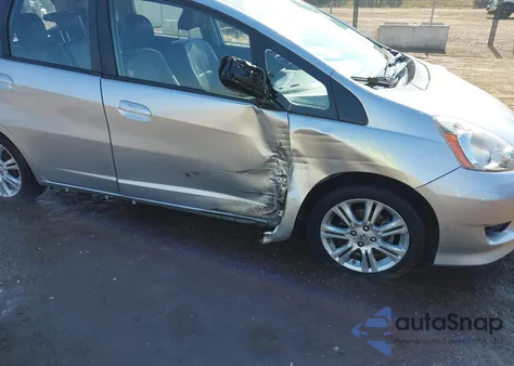 2011 Honda Fit Sport from USA, damaged, VIN JHMGE8H5XBS005033